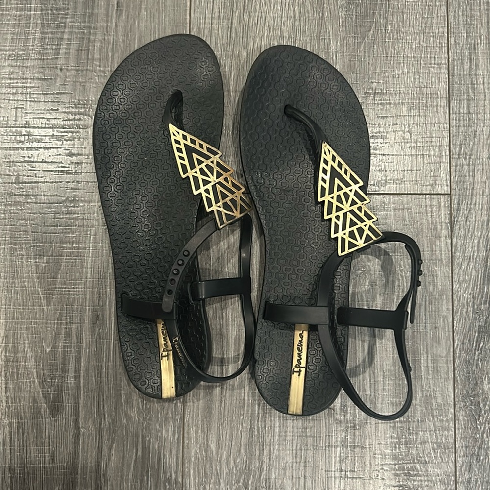 Ipanema sandals